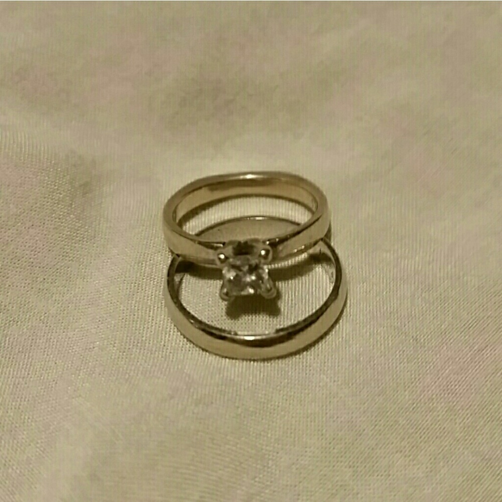 2 Rings - White Gold Wedding Ring & Band